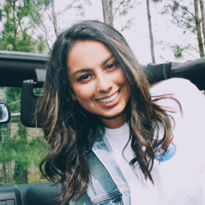 Meet your Posher, Ozi